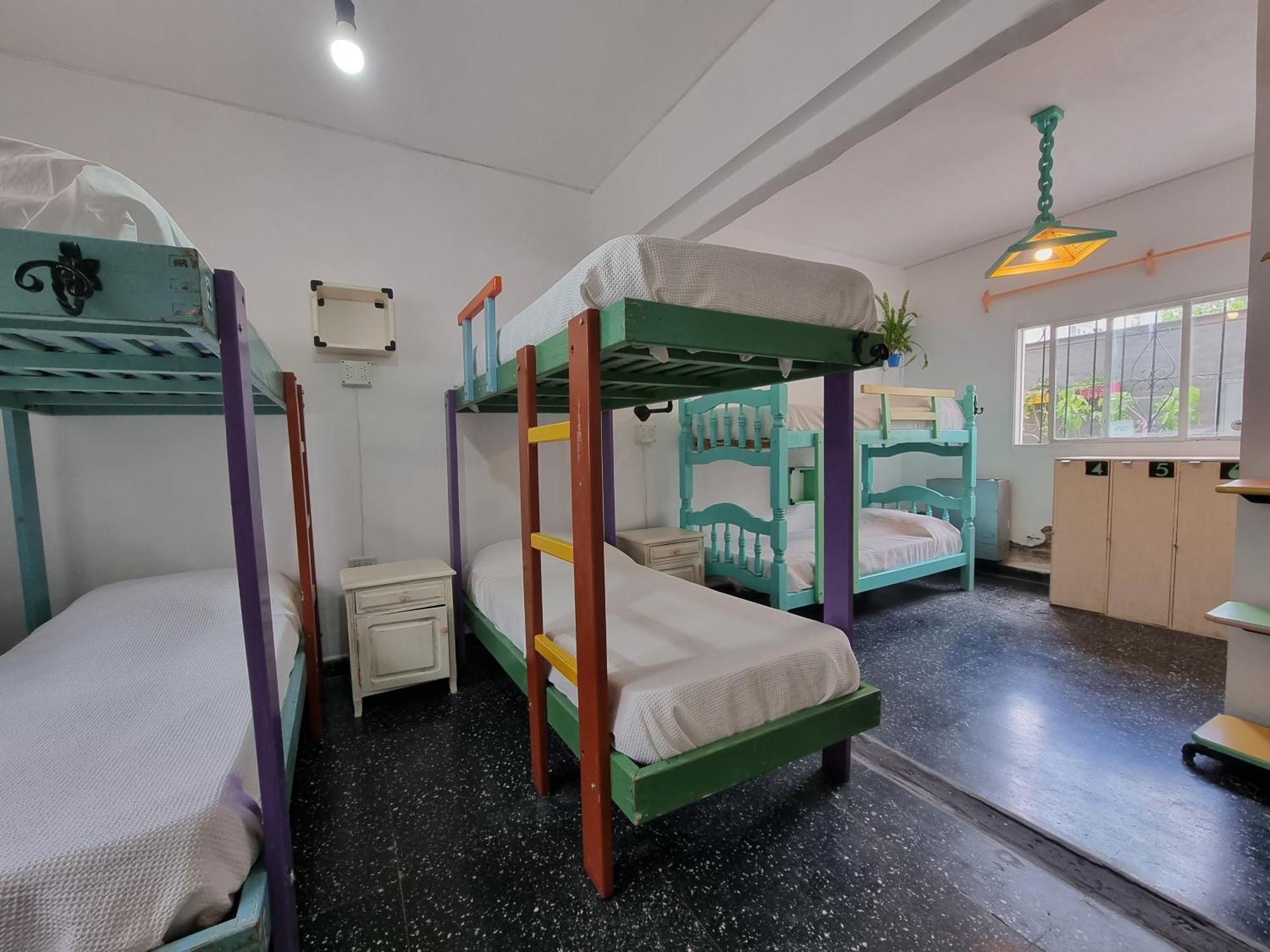 Yunga Hostel Salta Cameră foto